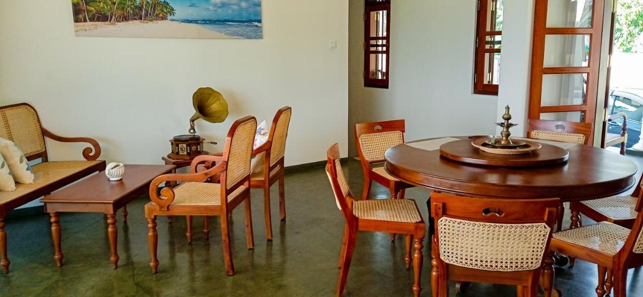 希克杜沃 House By The Sea Hikka酒店 外观 照片
